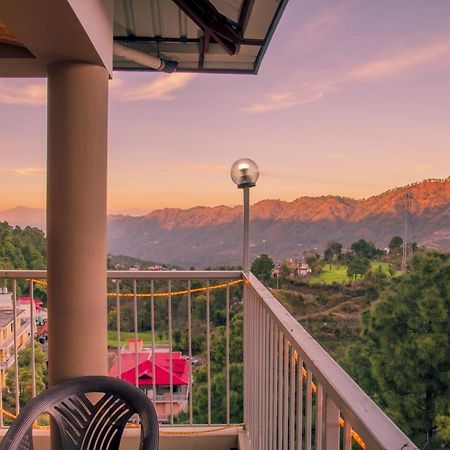 Terrace Retreat Acomodação com café da manhã Kasauli Exterior foto