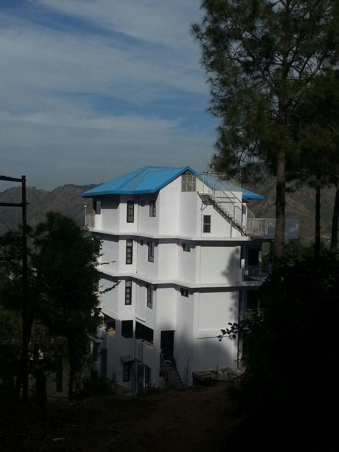 Terrace Retreat Acomodação com café da manhã Kasauli Exterior foto